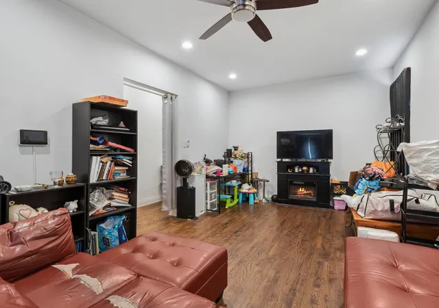 4th image of 184 N Leamington Ave, Chicago, IL 60644 | MLS# 12692783