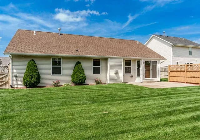 Homes for sale in Machesney Park, IL | 3047 Vaughndale Dr, Machesney Park, IL 61115 | MLS# 12692834