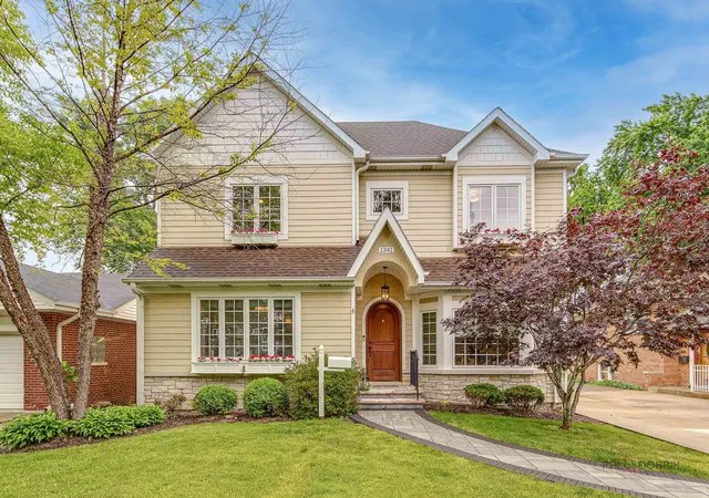 Homes for sale in Park Ridge, IL | 1341 Brophy Ave, Park Ridge, IL 60068 | MLS# 12692835