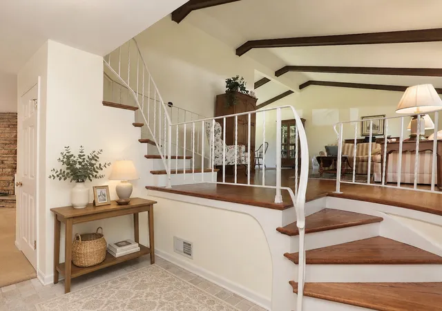 2nd image of 640 Wilmot Rd, Deerfield, IL 60015 | MLS# 12692839