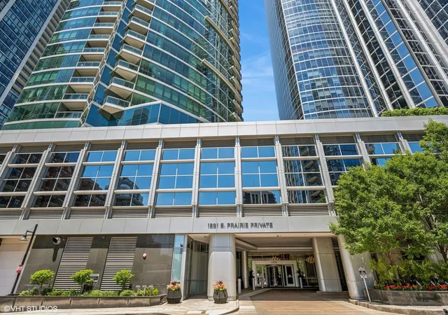 Homes for sale in Chicago, IL | 1201 S Prairie Ave #803, Chicago, IL 60605 | MLS# 12692848