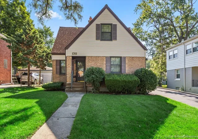 Photo 1 of Single family home for sale at 1311 Heidorn Ave, Westchester, IL 60154 | MLS# 12692882 | Listing updated on 2026-08-12