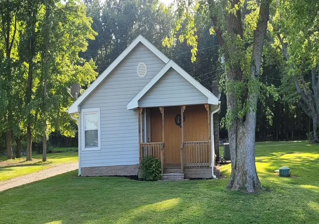 Homes for sale in Nason, IL | 211 S 11th St, Nason, IL 62816 | MLS# 12692890