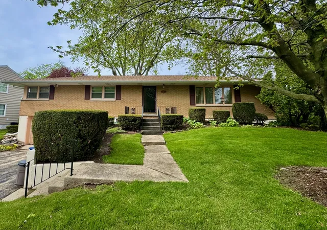 Homes for sale in De Kalb, IL | 303 Gayle Ave, De Kalb, IL 60115 | MLS# 12692903