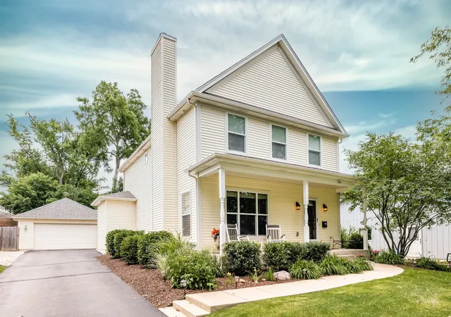 Homes for sale in Batavia, IL | 750 N River St, Batavia, IL 60510 | MLS# 12692909