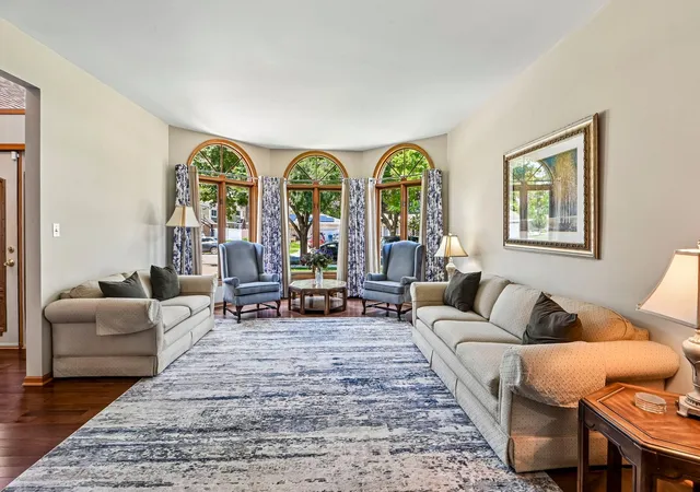 Photo 2 of Sale Pending at 9237 Kedvale Ave, Oak Lawn, IL 60453 | MLS# 12692918 | Listing updated on 2026-09-04