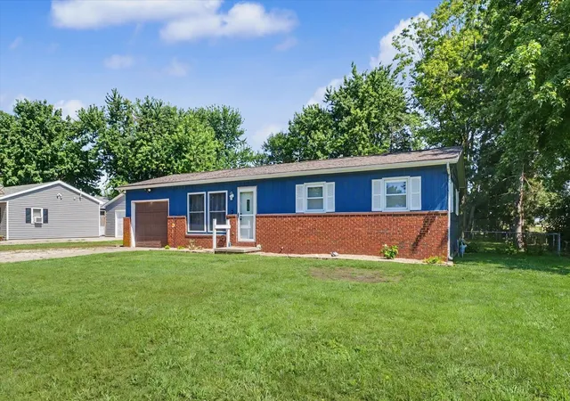 2nd image of 406 Northgate Dr, St. Joseph, IL 61873 | MLS# 12692928