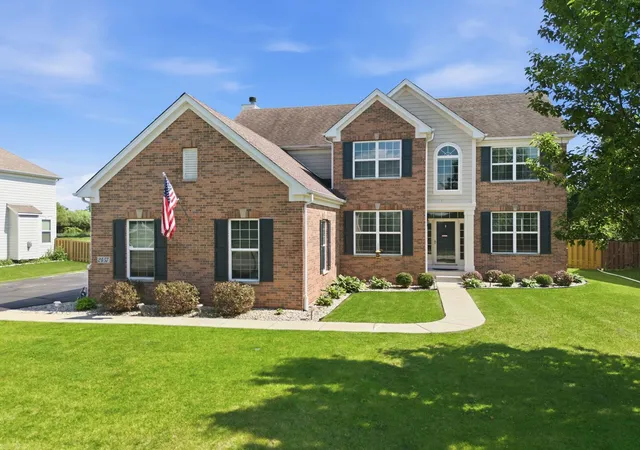 1st image of 2457 Bryn Mawr Ln, Crystal Lake, IL 60014 | MLS# 12692960