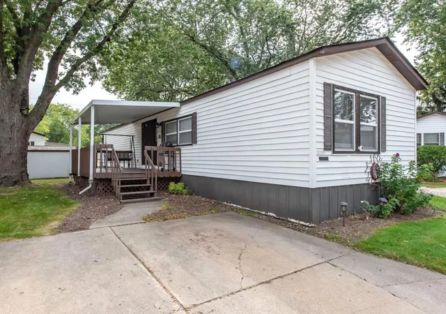 1st image of 3285 Meadow Dr, Park City, IL 60085 | MLS# 12692962