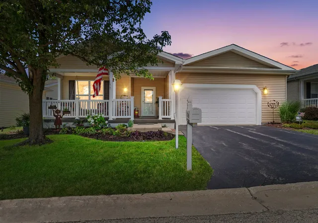 Homes for sale in Grayslake, IL | 3206 Whirlaway Ct, Grayslake, IL 60030 | MLS# 12692968