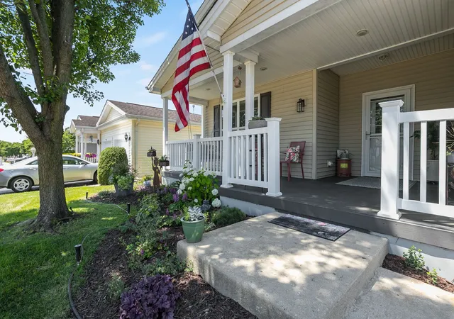 Homes for sale in Grayslake, IL | 3206 Whirlaway Ct, Grayslake, IL 60030 | MLS# 12692968