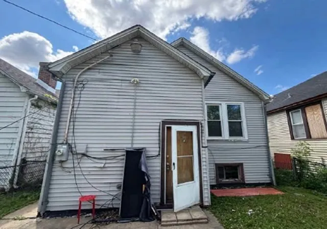 3rd image of 10731 S Eggleston Ave, Chicago, IL 60628 | MLS# 12692978