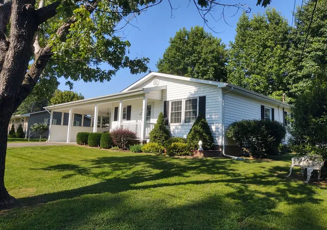 1st image of 315 Circle Dr, Vienna, IL 62995 | MLS# 12693003