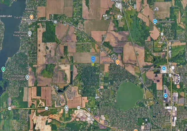 Homes for sale in Mc Henry, IL | 3012 Albert Dr, Mc Henry, IL 60050 | MLS# 12693007