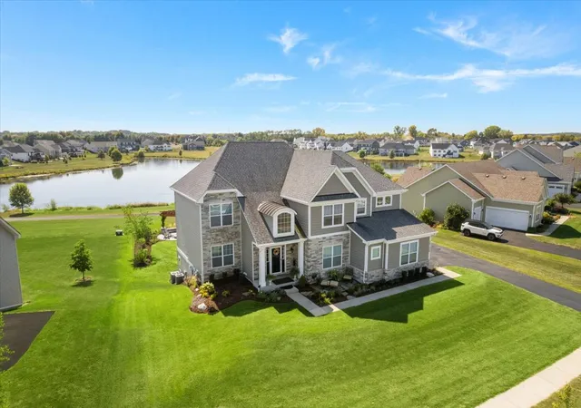 4th image of 39W509 Norton Lake Dr, St. Charles, IL 60175 | MLS# 12693015