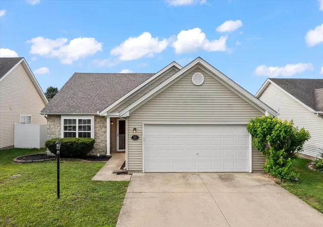 image of 703 Bardeen Ln, Champaign, IL 61822 | MLS# 12693019