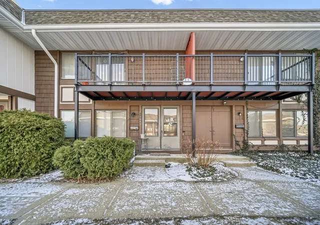 Homes for sale in Hanover Park, IL | 1269 Court D, Hanover Park, IL 60133 | MLS# 12693059