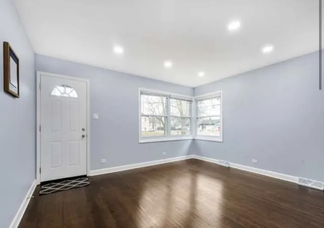 2nd image of 16454 Winchester Ave, Markham, IL 60428 | MLS# 12693067