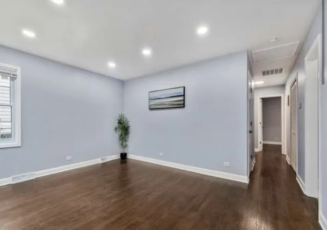3rd image of 16454 Winchester Ave, Markham, IL 60428 | MLS# 12693067
