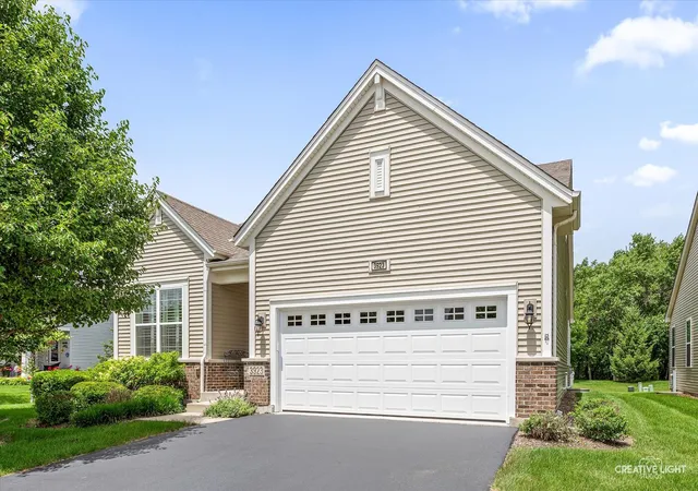 1st image of 3923 Chesapeake Ln, Naperville, IL 60564 | MLS# 12693101