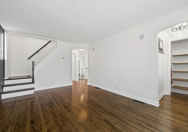 Homes for sale in Chicago, IL | 10547 S Troy St, Chicago, IL 60655 | MLS# 12693114