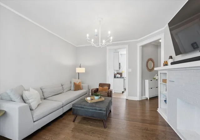 Homes for sale in Chicago, IL | 1969 W Winona St #3, Chicago, IL 60640 | MLS# 12693133