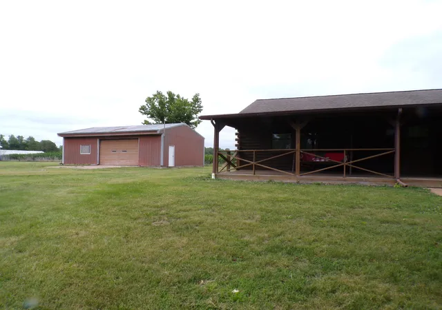 Homes for sale in Pinckneyville, IL | 3632 State Route 13/127 Route, Pinckneyville, IL 62274 | MLS# 12693176