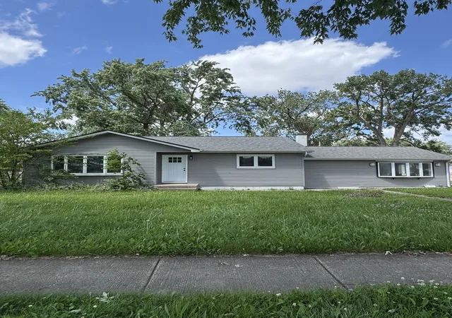 1st image of 5550 W 85th St, Burbank, IL 60459 | MLS# 12693191