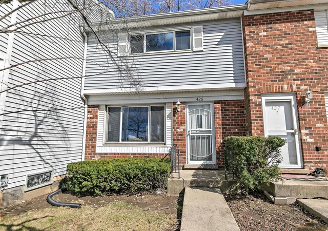Homes for sale in Bolingbrook, IL | 426 Greentree Ln, Bolingbrook, IL 60440 | MLS# 12693201