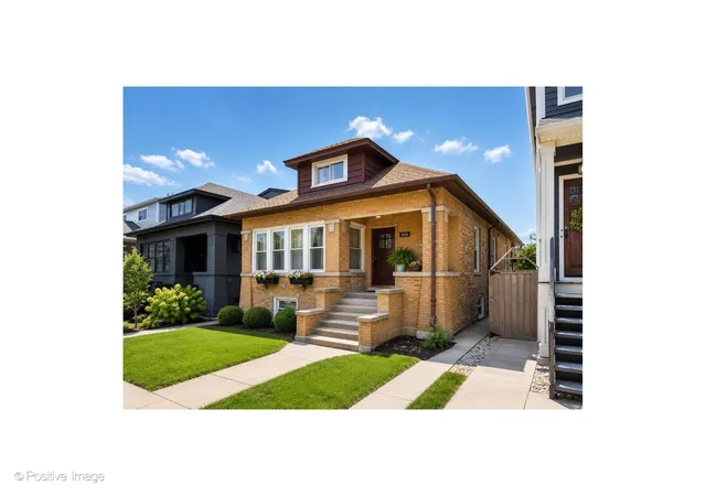 Homes for sale in Chicago, IL | 3640 N Artesian Ave, Chicago, IL 60618 | MLS# 12693242
