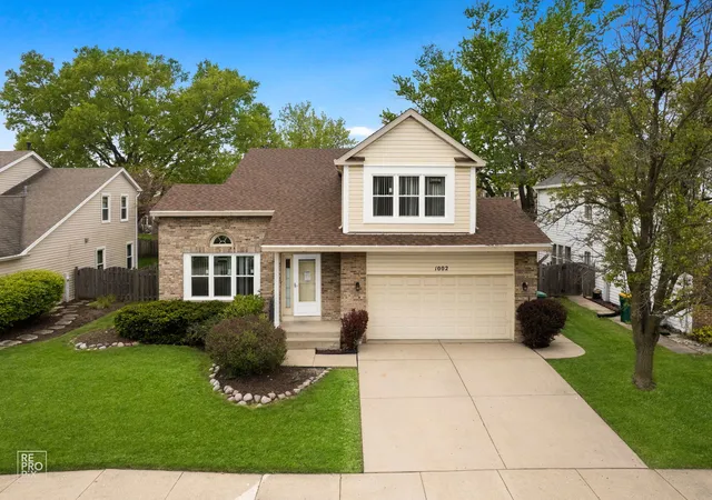 Photo 1 of Single family home for sale at 1002 Hobson Dr, Buffalo Grove, IL 60089 | MLS# 12693253 | Listing updated on 2026-08-06