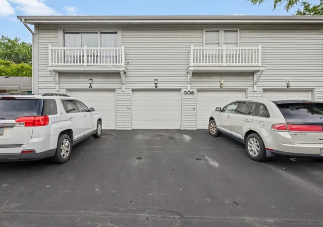 16th image of 306 Milton Ct #B, Bloomingdale, IL 60108 | MLS# 12693260