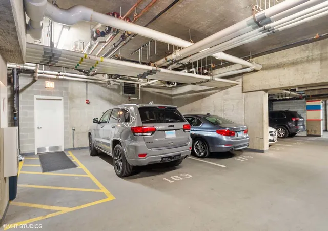 Homes for sale in Chicago, IL | 125 S Green St #1207B, Chicago, IL 60607 | MLS# 12693292