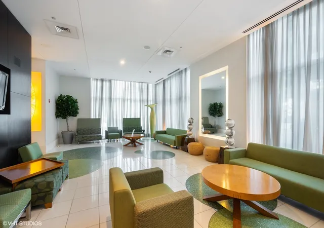 Homes for sale in Chicago, IL | 125 S Green St #1207B, Chicago, IL 60607 | MLS# 12693292