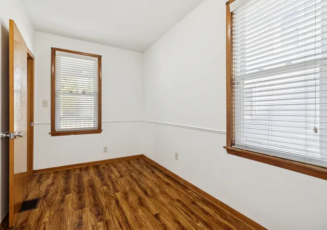 4th image of 392 W Exchange St, Crete, IL 60417 | MLS# 12693293