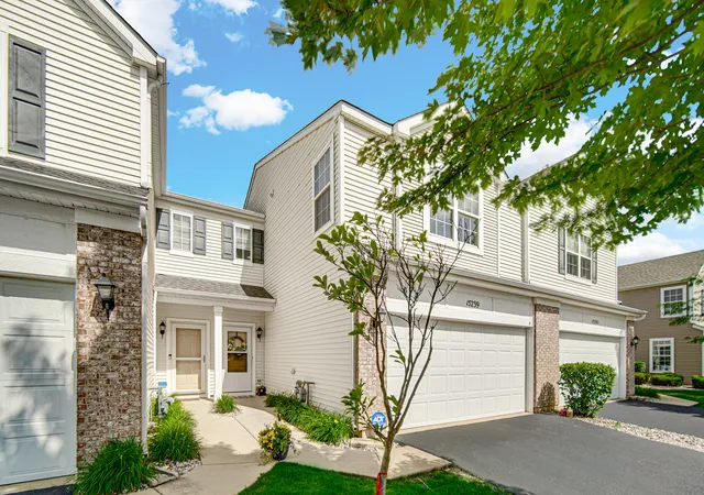 Homes for sale in Manhattan, IL | 15239 Kenmare Cir, Manhattan, IL 60442 | MLS# 12693322