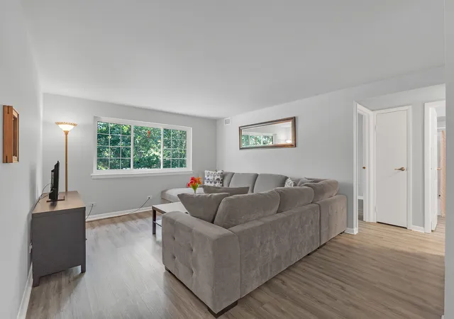 Homes for sale in Chicago, IL | 3934 W 104th St #2B, Chicago, IL 60655 | MLS# 12693342
