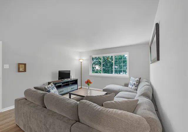 Homes for sale in Chicago, IL | 3934 W 104Th St #2B, Chicago, IL 60655 | MLS# 12693342
