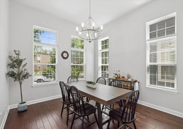 Photo 3 of Single family home for sale at 14 N Dryden Pl, Arlington Heights, IL 60004 | MLS# 12693389 | Listing updated on 2026-09-29