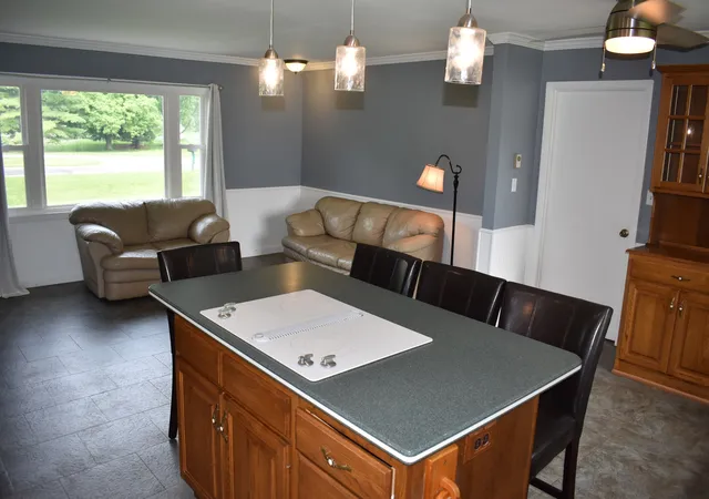 3rd image of 124 Hislop Dr, Cissna Park, IL 60924 | MLS# 12693404