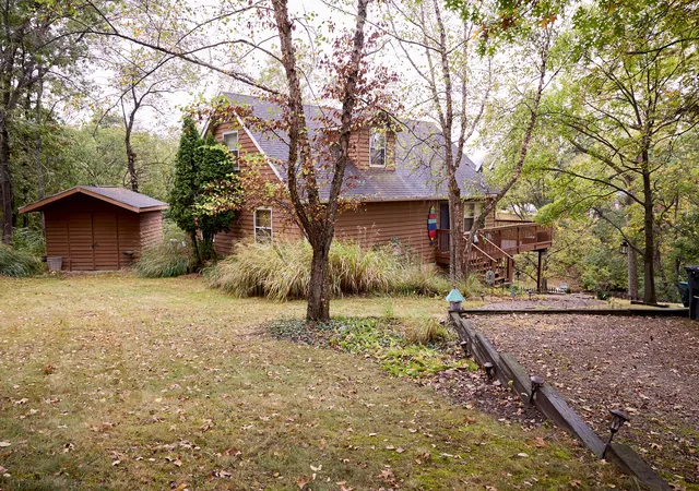 Photo 1 of Single family home for sale at 21 Magnolia Ct, Putnam, IL 61560 | MLS# 12693422 | Listing updated on 2026-07-31