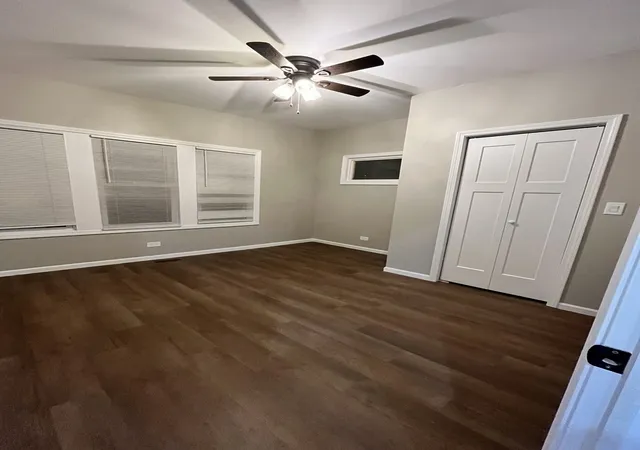 Listing Photo 5 - Condo for sale in building located at 893 Greenbay Ave, Calumet City, IL 60409