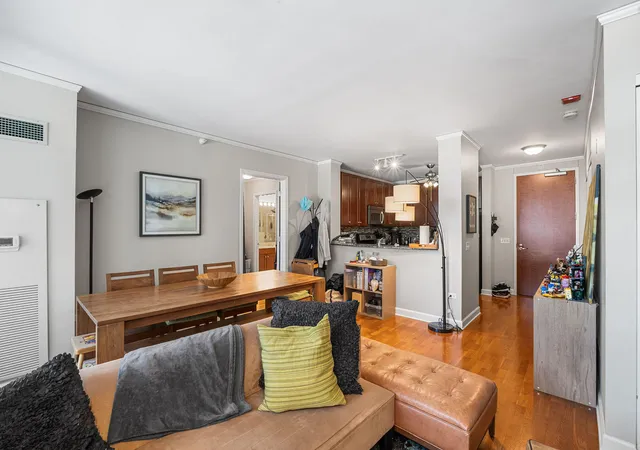3rd image of 201 N Westshore Dr #604, Chicago, IL 60601 | MLS# 12693443