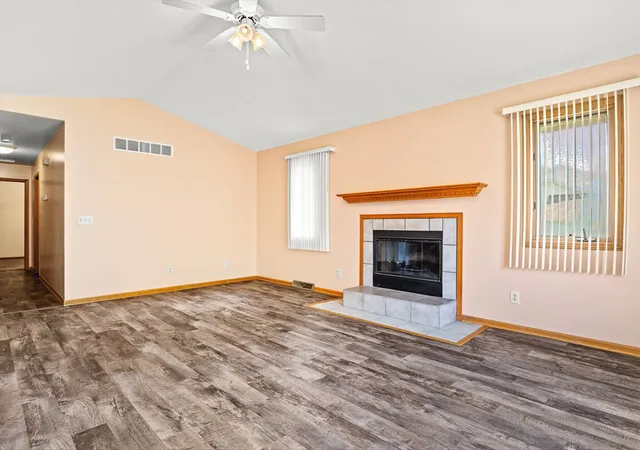Homes for sale in Poplar Grove, IL | 117 Pembroke Rd Sw, Poplar Grove, IL 61065 | MLS# 12693444