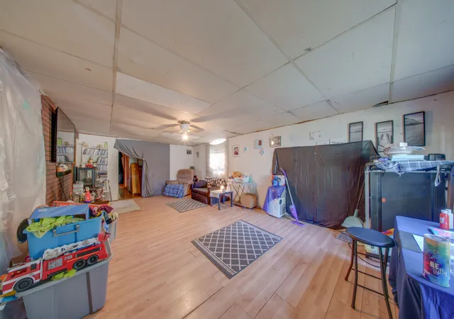 Homes for sale in Mt Vernon, IL | 409 Jordan St, Mt Vernon, IL 62864 | MLS# 12693448