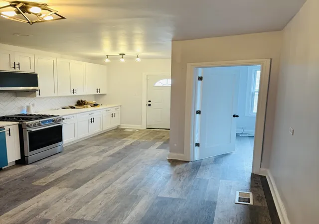 15th image of 8640 S Blackstone Ave, Chicago, IL 60619 | MLS# 12693501