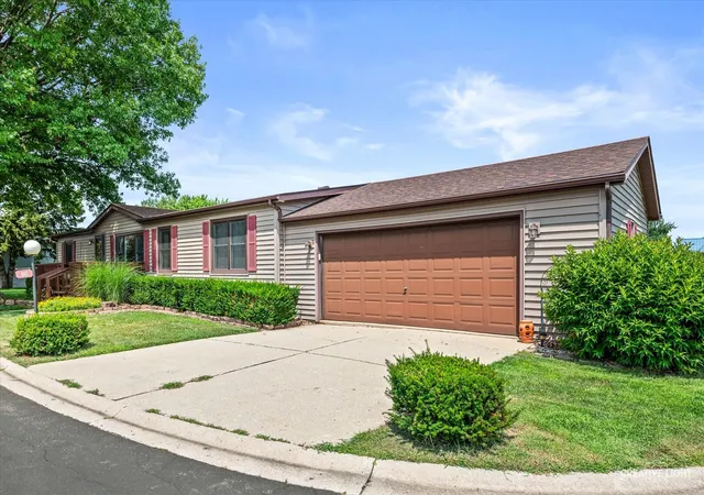 Photo 1 of Manufactured home for sale at 116 Cardinal Ln, Sandwich, IL 60548 | MLS# 12693512 | Listing updated on 2026-08-04