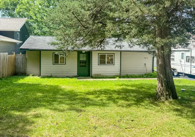 Homes for sale in Antioch, IL | 22235 W Greene Ln, Antioch, IL 60002 | MLS# 12693526