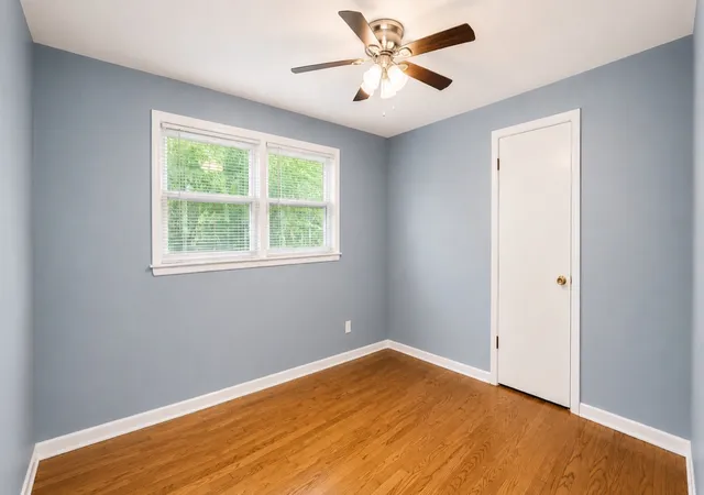 4th image of 8635 S Burnham Ave, Chicago, IL 60617 | MLS# 12693639