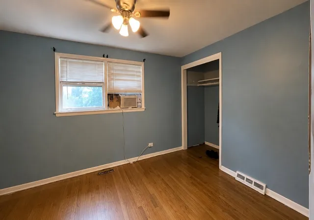 7th image of 8635 S Burnham Ave, Chicago, IL 60617 | MLS# 12693639